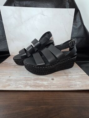 NWT Fitflop Black Platform Wedge Sandals With Ankle Strap Sz. 7